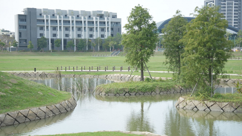 規劃滯洪池與綠地系統，恢復草潭埤調節水量功能，強化區域韌性。（圖片／CTWANT)