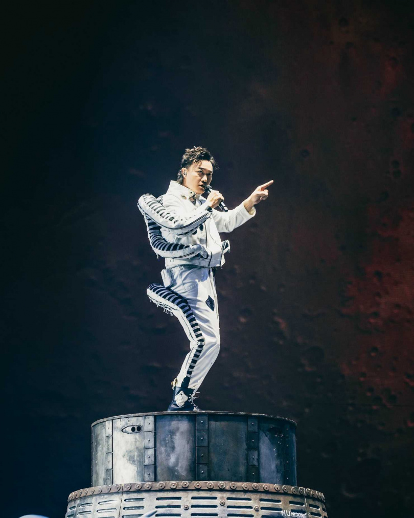 陳奕迅去年12月在香港紅磡體育館一連舉辦 27 場《FEAR AND DREAMS 演唱會》，場場爆棚佳評如潮。（圖／My Kan提供）