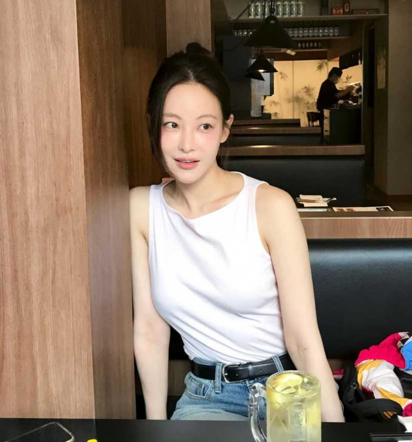 (圖/取自 ohvely22 IG)