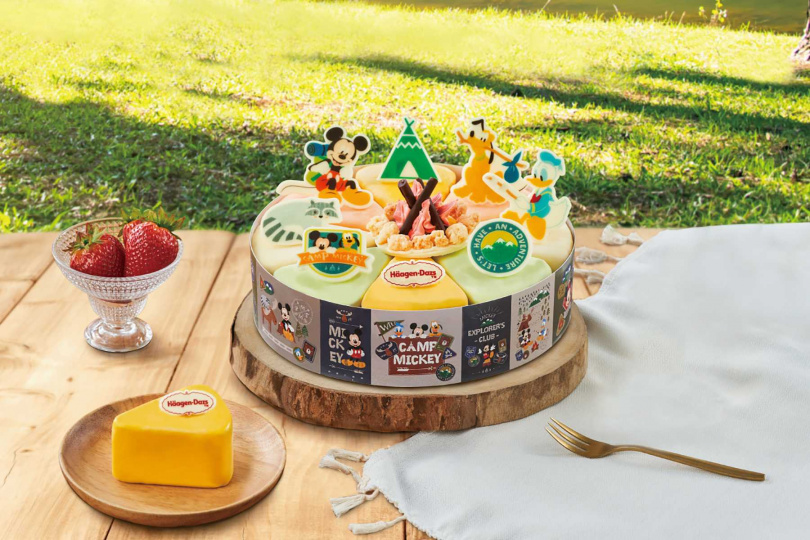 今年的主打款迪士尼系列蛋糕「米奇露營趣」，呈現米奇、布魯托與好友唐老鴨的快樂露營。