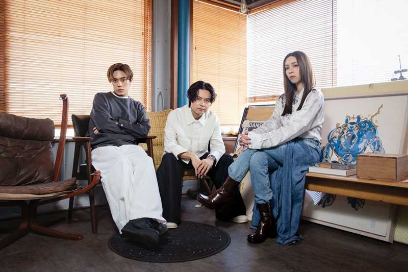 宜蘭鄉親的熱情讓告五人直呼可愛。（圖／楊澍攝）