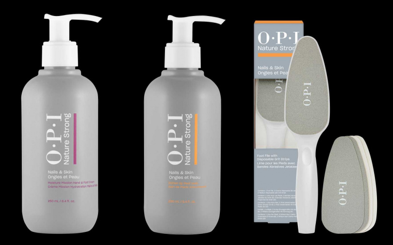 OPI植萃全效手足修護霜250ml/1,800元、植萃全效足部修護淨露250ml/2,000元、植萃全效專業足部搓棒/1,380元(圖/品牌提供)