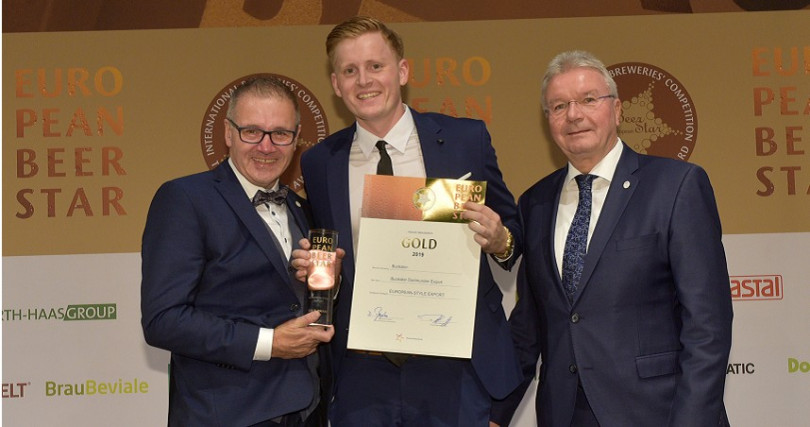 ▲柏克金多特蒙德出口啤酒於2019年德國EBS歐洲啤酒之星獲頒金牌。（圖／金車柏克金提供）