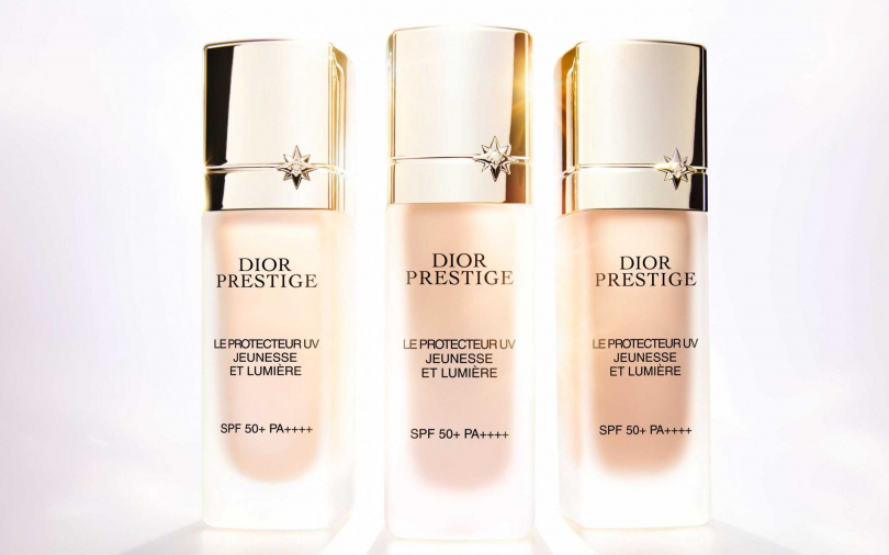 迪奧精萃再生光燦煥白隔離霜SPF50+/PA++++ 30ml/4,150元、迪奧精萃再生光燦全效BB霜SPF50+/PA++++ 30ml/4,150元(圖/品牌提供)