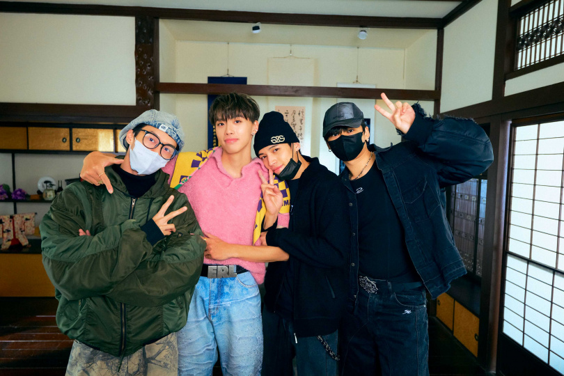 黃文廷拍攝MV,團員們暖心探班。(圖/索尼音樂提供)