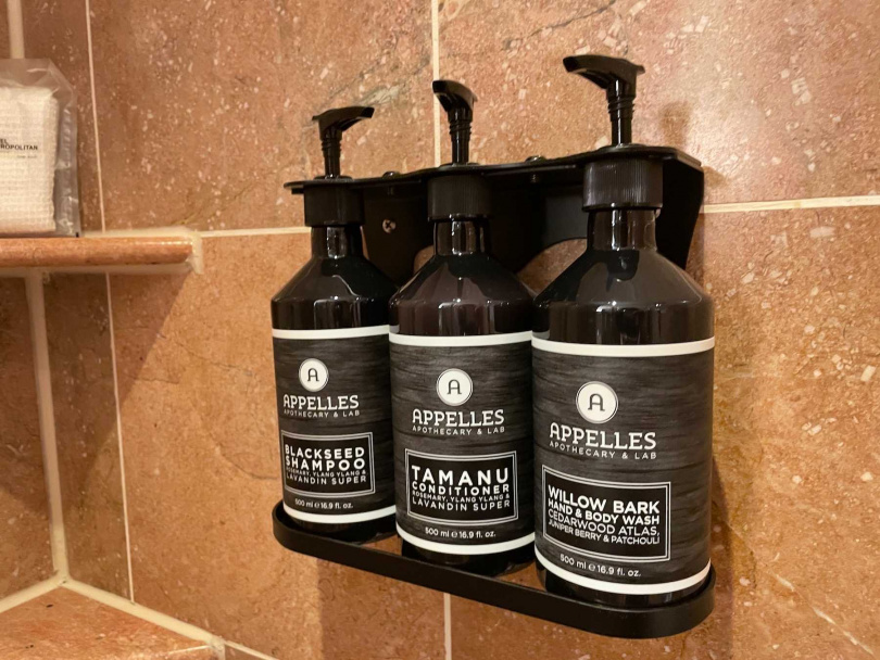 「都會客房系列」使用澳洲知名有機認證品牌「APPELLES」沐浴備品。（圖／KLOOK）