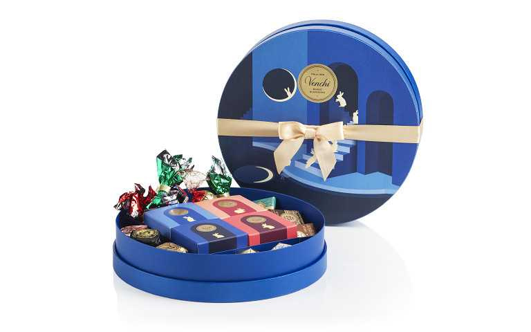 Venchi 賞月巧克力月餅圓形禮盒(NT$ 2,780)。