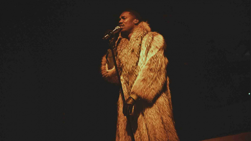 GIVĒON展現極高親和力，大秀中文「台北」、「我愛你」。（圖／Live Nation Taiwan提供）