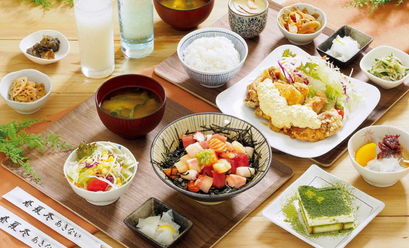 「春夏冬日本家庭料理」各色日式美食。（圖／高雄大立百貨提供）