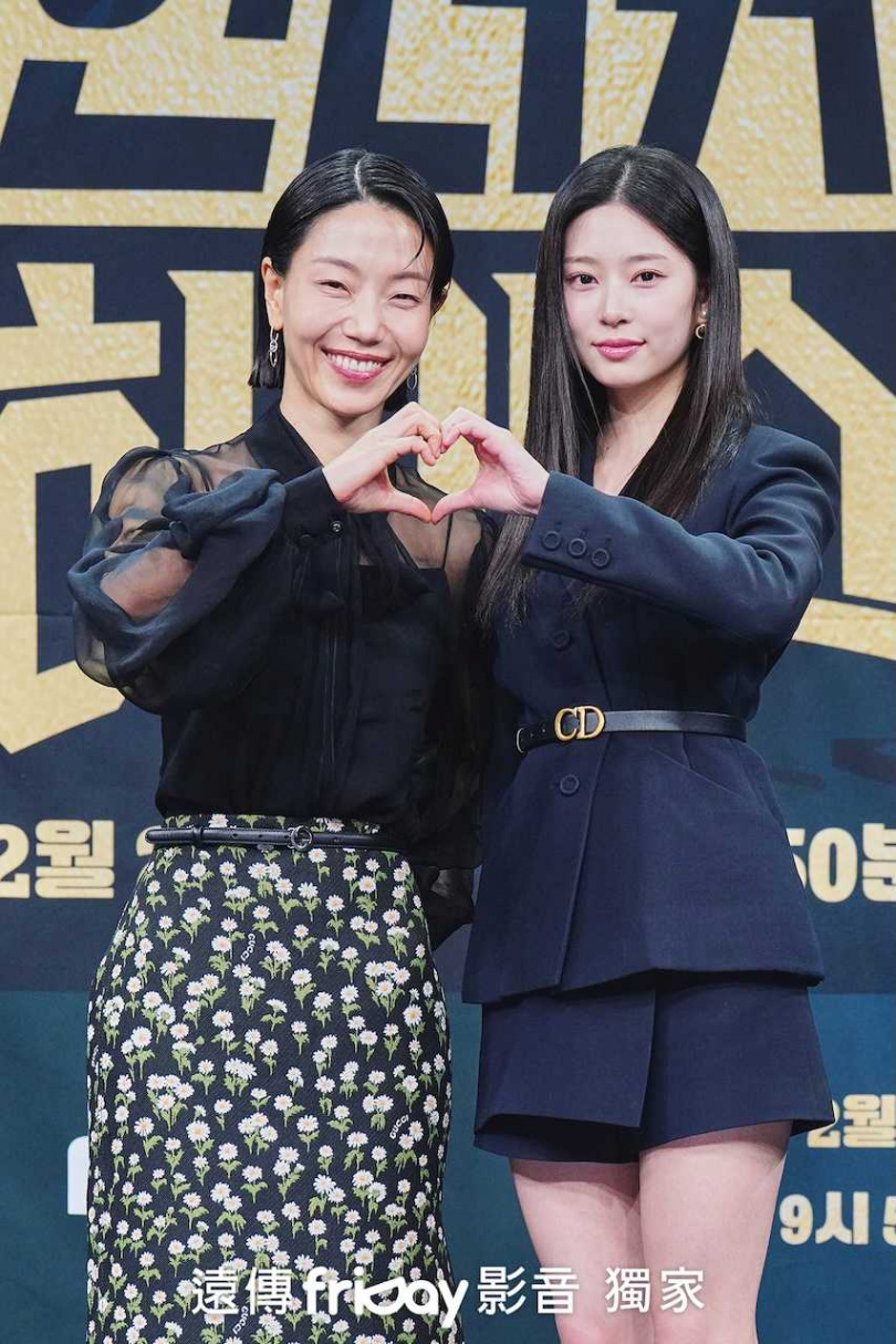 金新綠、金玟周在劇中飾演母女檔。（圖／friDay影音提供）