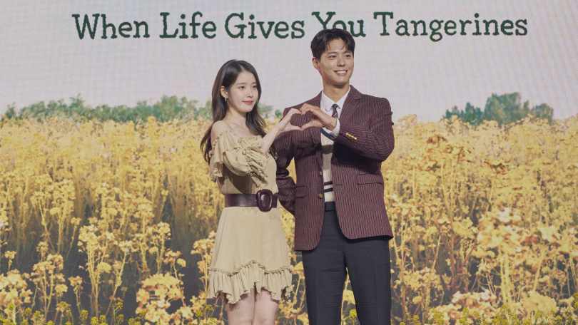 IU在片場非常依賴朴寶劍,期待下次還有合作機會。(圖/Netflix提供)