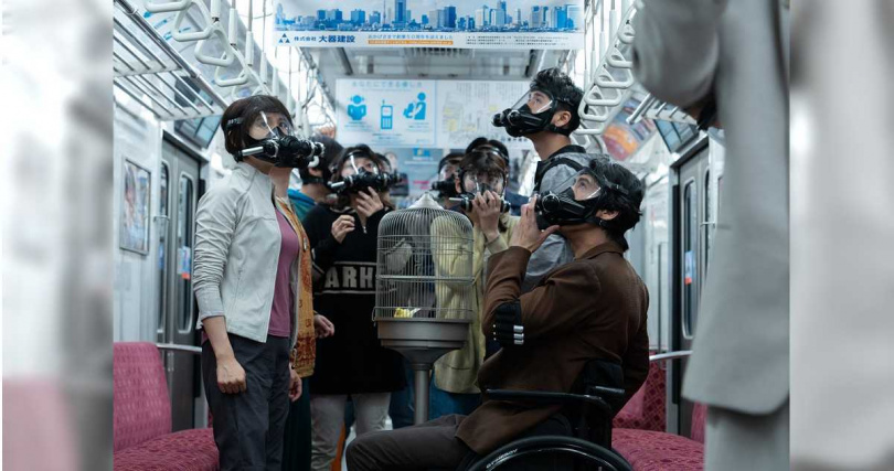 「毒氣電車」關卡讓山崎賢人印象深刻。（圖／Netflix提供）