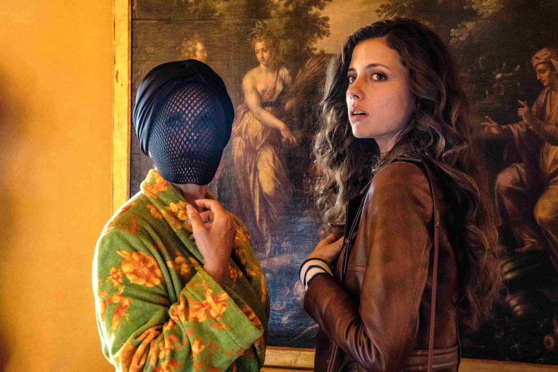 瑟麗絲戴在電影《拿坡里的美麗傳說》出水芙蓉的美貌吸引眾人。(圖/海鵬提供)