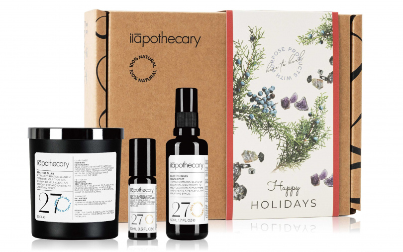 ilapothecary藍鬱晚香釋壓組/3,600元 內含No.27藍鬱晚香精油蠟燭+No.27藍鬱晚香濃縮空間噴霧50ml+No.27藍鬱晚香精油滾珠10ml。(圖/品牌提供)