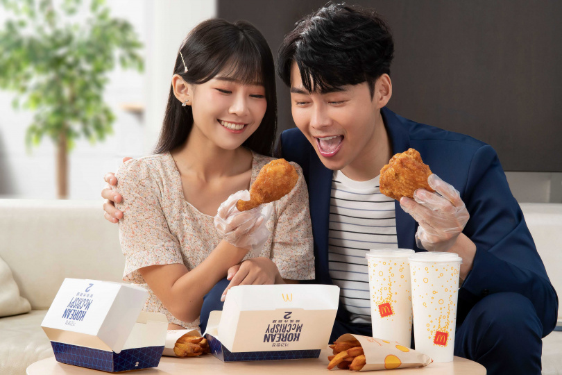 麥當勞全新「蜂蜜洋釀韓風炸鷄腿」8月17日期間限定登場。