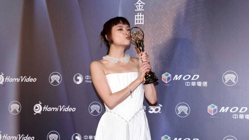 吳蓓雅開心能用獎金付房租。（圖／本刊攝影組）