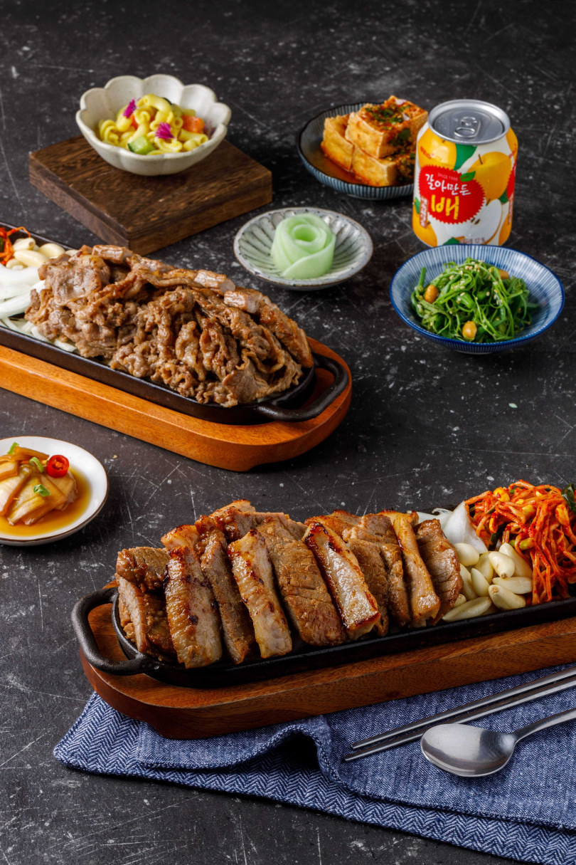 桃園大江店從10/6–10/8連續三天，點購「韓式醬淋牛五花」即當場免費肉量加50％。