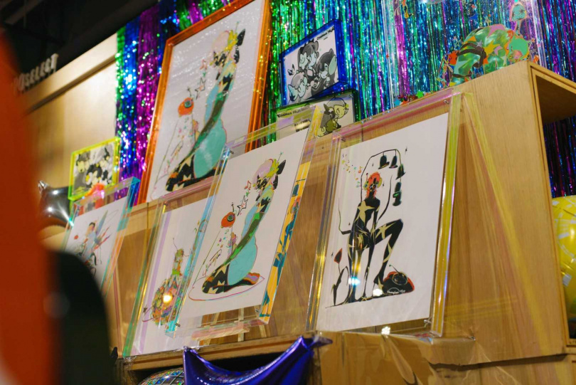 而誠品生活南西店將迎來台北插畫藝術節「宇宙高校Cosmos High」快閃活動，由台灣插畫家李冠王真 LIKUANZHEN帶來全新創作