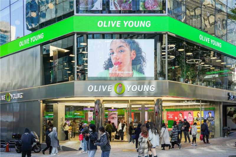 OLIVE YOUNG