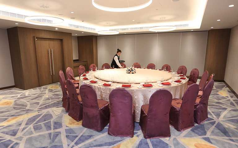 王朝大酒店－宴會廳桌席。