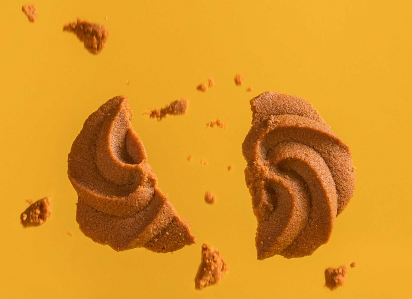 曲奇界天花板「阿華田巧克力麥芽曲奇」，酥脆不膩口的經典口味，是今年春節的零嘴首選。(圖/阿華田提供）