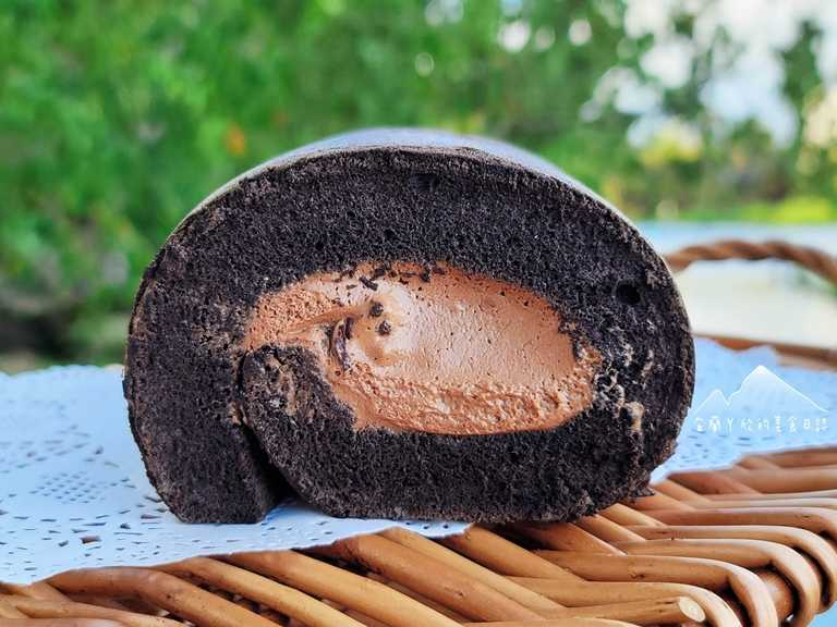 「香橙巧克力」則是使用比利時頂級巧克力品牌，風味濃郁。（圖片提供：宜蘭ㄚ欣的美食日誌）