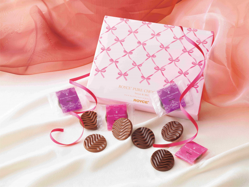 針對情人節推出「甜味及牛奶口味醇巧克力 情人限定版」2種口味各20枚 680元。