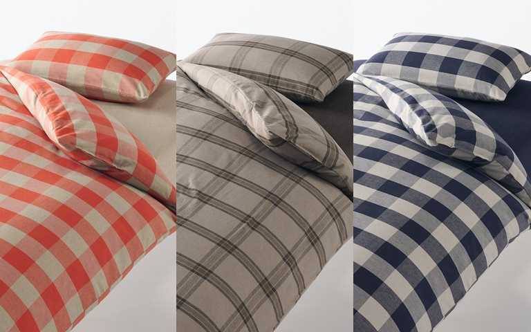 MUJI無印良品以法蘭絨素材為主，提供溫暖且柔軟的棉法蘭絨寢織系列，並主打四款格紋花色。