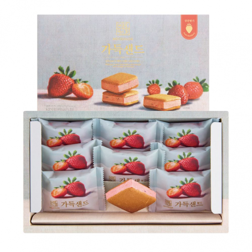 XOCOSILOK Sand100韓國草莓夾心酥禮盒／760元。（圖／品牌提供）