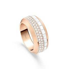 PIAGET Possession系列18K玫瑰金白色陶瓷鑽石戒指，建議售價NT$336,000。