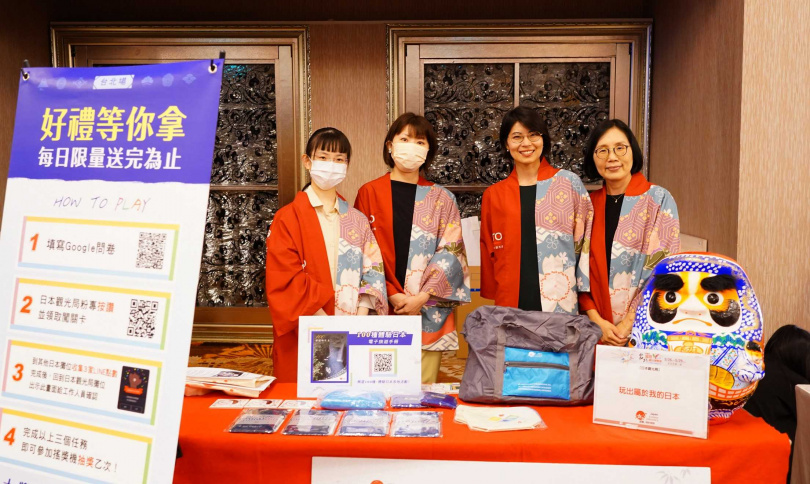 日本觀光局今年攤位將以「緣」作為主題，期望透過旅遊牽起台灣和日本的緣分。（圖／魏妤靜攝）