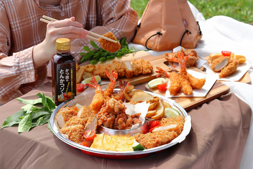 「靜岡－勝政日式豬排」推出方便野餐的輕食。