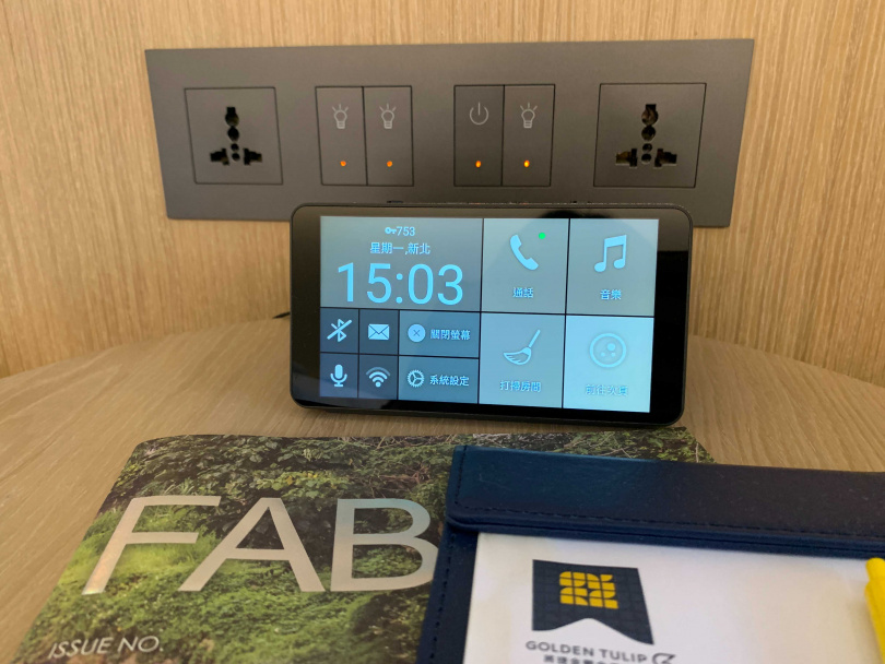 「將捷金鬱金香酒店」全館客房內裝設小美犀AI智能音箱，讓住宿體驗大大升級加分。