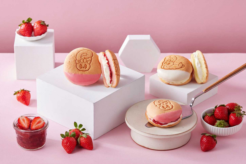Esther Bunny聯名雪燒奶油蛋糕禮盒推出草莓季限定口味「粉雪莓莓」。（特價680元／盒，圖／SUNFRIEND MOUTH提供）