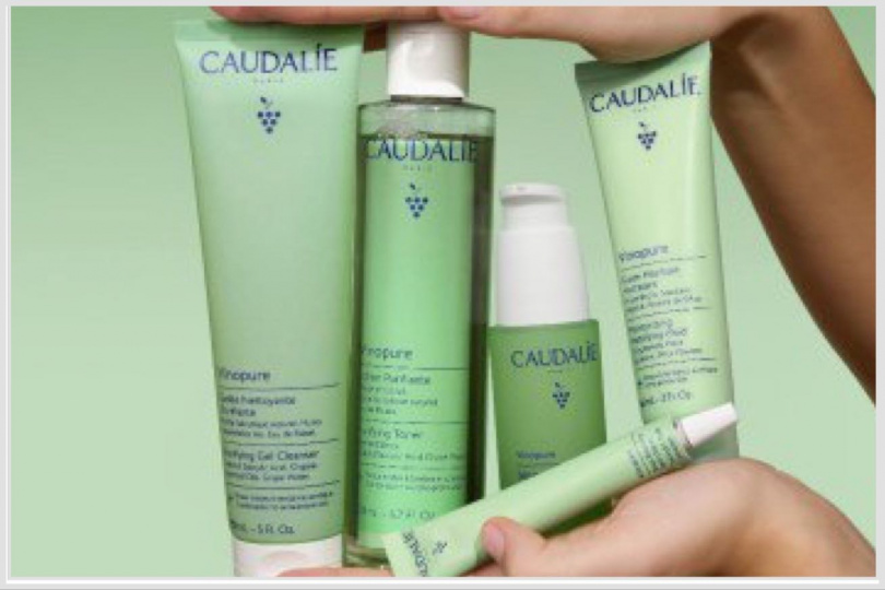 Caudalie葡萄毛孔淨化洗面膠150ml/840元、葡萄毛孔淨化活膚水200ml/840元、葡萄籽淨化抗痘精華30ml/1,460元、葡萄籽抗痘控油保濕乳60ml/1,060元、葡萄淨化抗痘凝露15ml/580元。(圖/品牌提供)