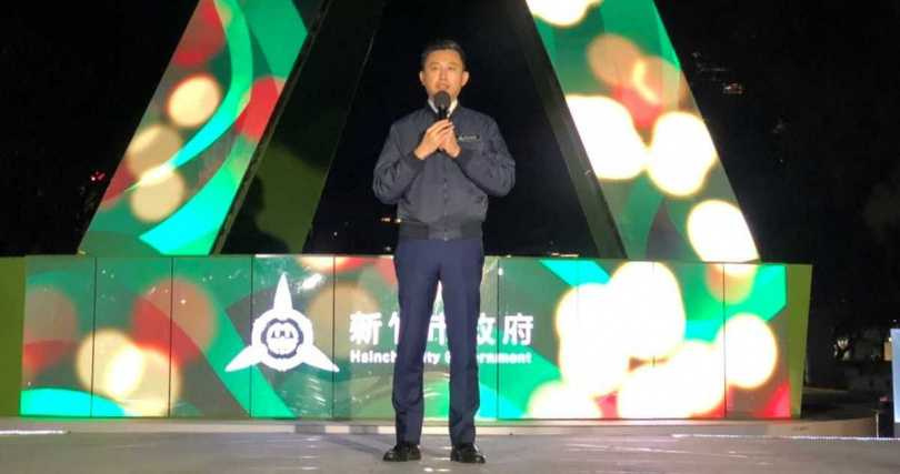 新竹市長林智堅表示，他將跨年活動調整為12月感恩季系列活動，今年更結合民間12家企業及百貨商家，為弱勢孩童圓夢。