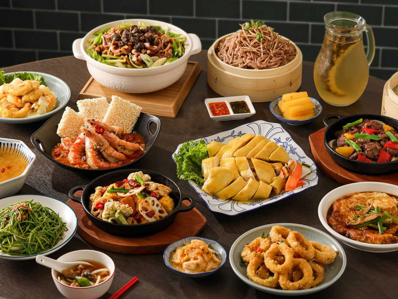 歡慶丰禾大里德芳南店入選為2023當代臺菜餐廳，祭加菜回饋寵粉(圖／品牌提供）