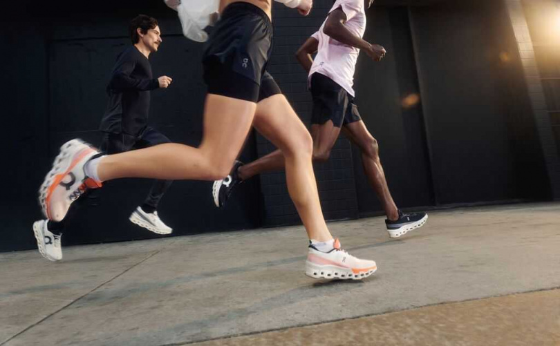 精品級瑞士美學跑鞋 Cloudmonster 2 首波即推出多款配色，滿足喜歡獨特外型的跑者，在運動中煥然一新。