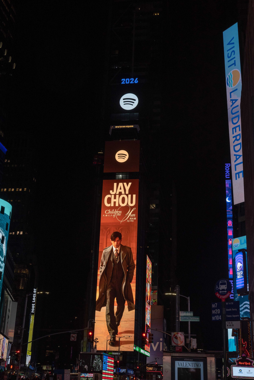 周杰倫登上各國巨型看板。(圖/杰威爾提供)