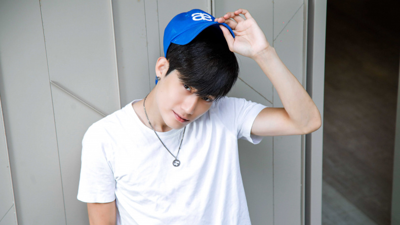 唐立杰自認是嚴父，會教導狗狗規矩。（圖／趙文彬攝）