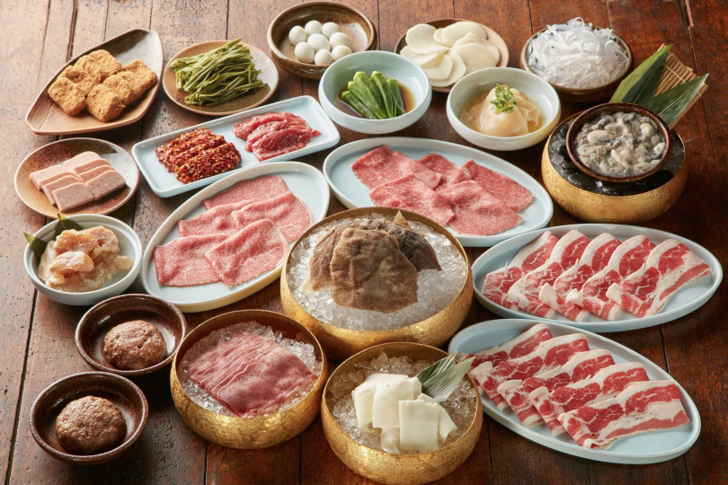 麻辣45「日本和牛片套餐」新上市，售價雙人2,560元、三人3,840元。
