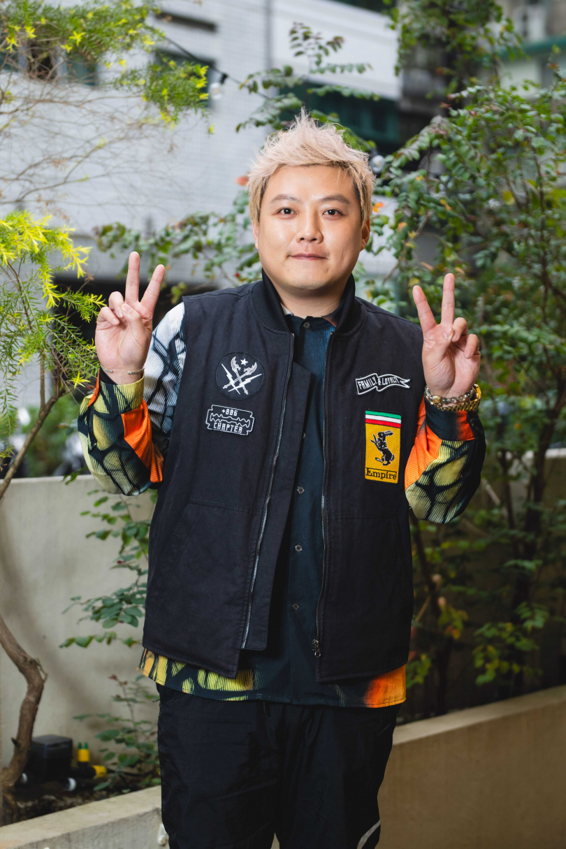 每次歐吉虎用「貓語」唱歌時，貓咪們都會離他遠去。（圖／楊澍攝）