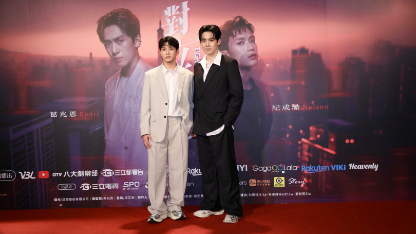 Nelson（左）因拍戲理解到當偶像與演員大不同，與團員經驗分享也讓大夥直呼超級難。（圖／侯世駿攝）