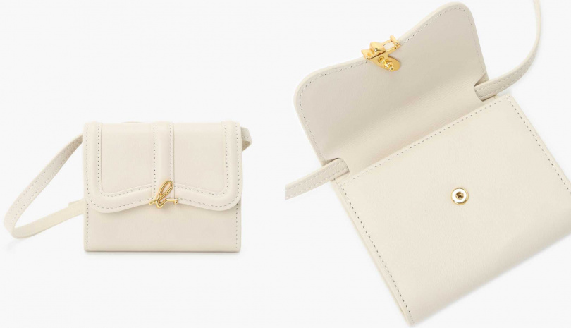 agnès b. b. Logo皮夾單肩包／8,580元（圖／品牌提供）