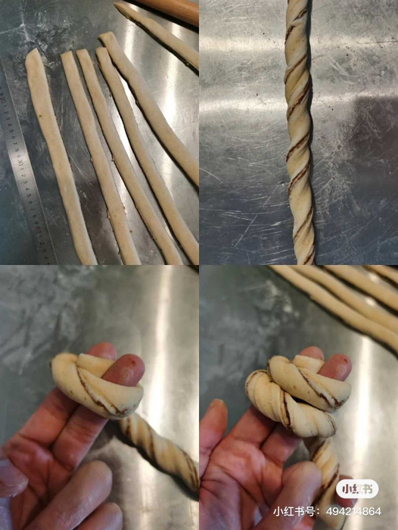 將麵條捲成螺旋狀，繞著手指三圈。