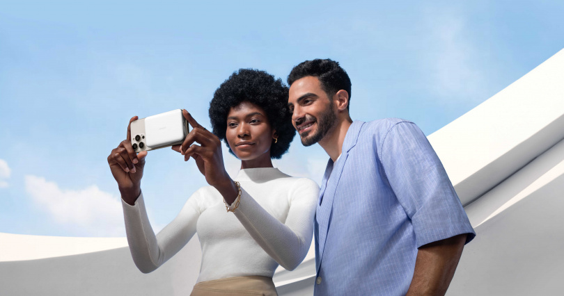 A1664成為ANKER歷年來推出最輕薄的產品，方便放入口袋隨身攜帶。（圖／品牌提供）