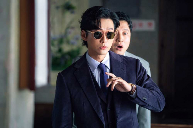 今年以律師為職業背景的韓劇很多，南宮珉以有趣為主軸，塑造了千智勳這個角色。（圖／Disney+提供）