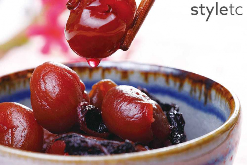「紫蘇梅」的風味鹹中帶酸，梅汁還可用於醃漬涼拌菜。（150元／350g）（圖／品牌提供）