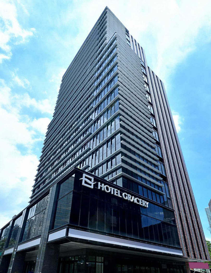 「格拉斯麗台北飯店 Hotel Gracery Taipei」地點位於捷運忠孝新生站旁。