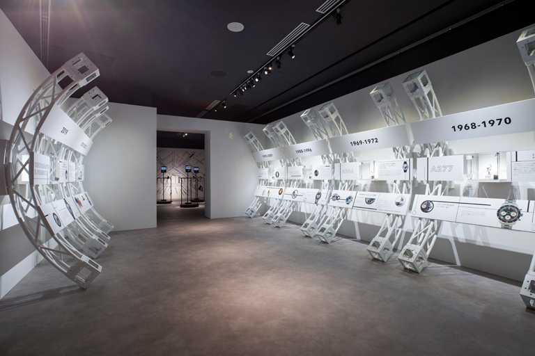 ZENITH《A Star Through Time》互動體驗巡迴展東京場，由五個互動式空間架構而成。（圖╱ZENITH提供）